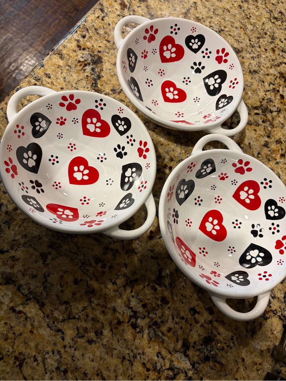 Temp-Tations Heart & Paw Ceramic Set of 3 Bowls - Red & Black Pawfetti